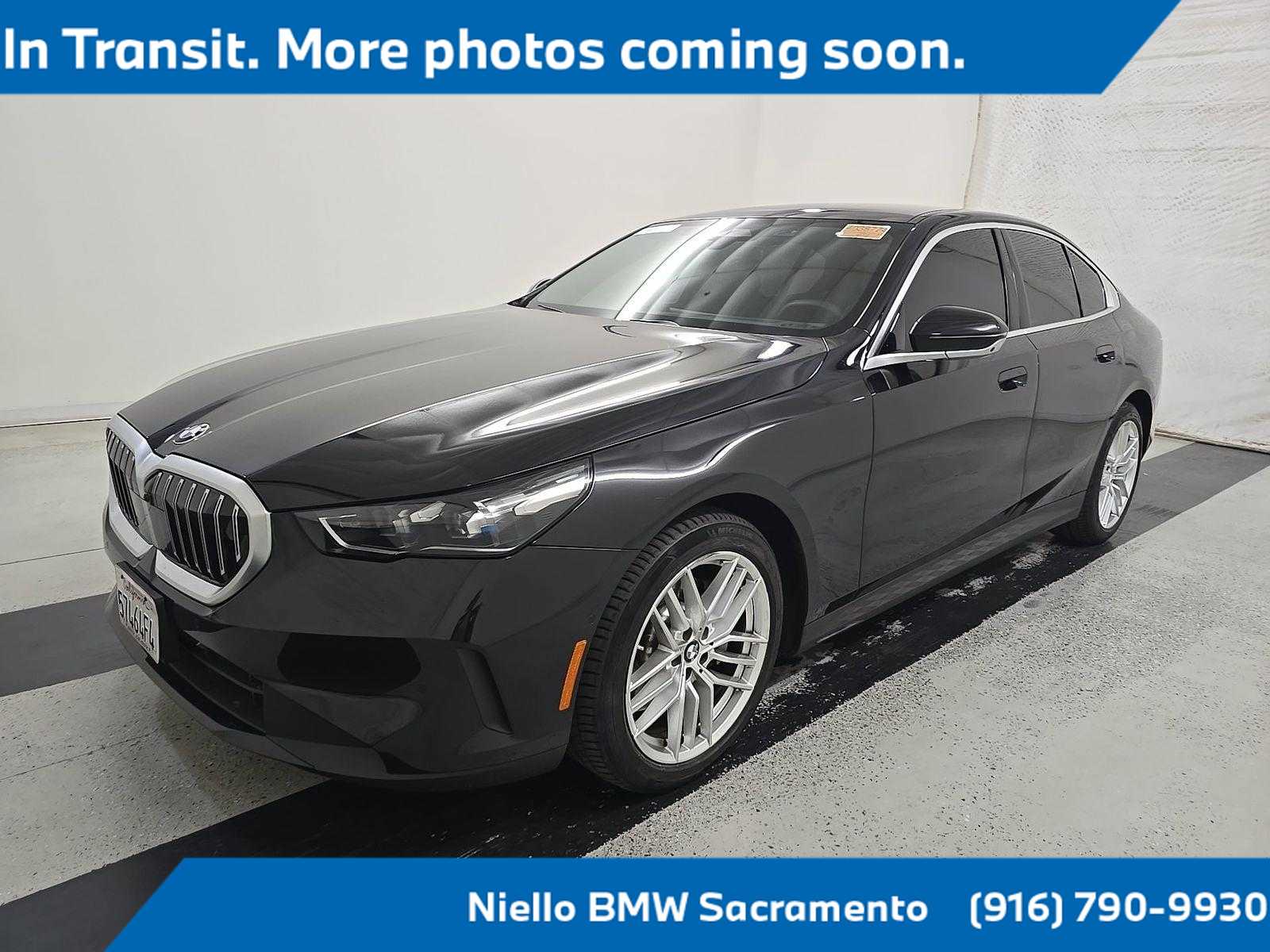 Black Sapphire Metallic 2025 BMW 5 Series Sedan Rear-Wheel Drive 8-Speed Automatic
