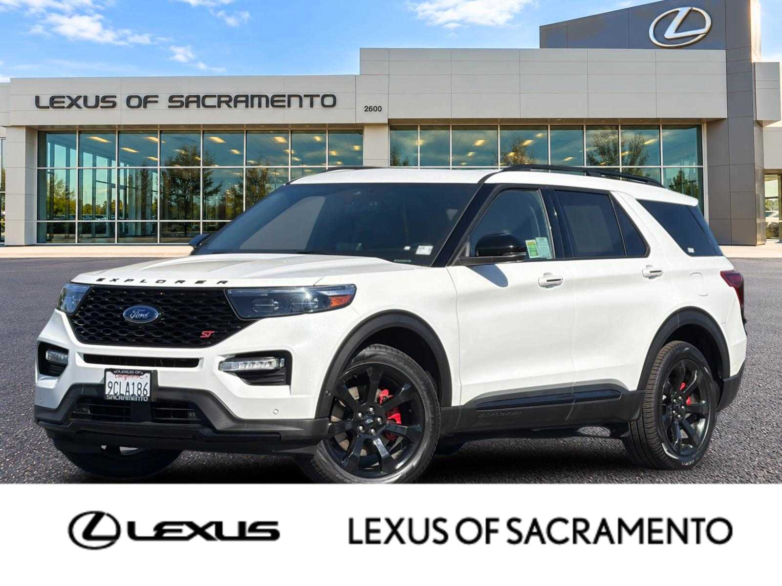 Star White Metallic Tri-Coat 2022 Ford Explorer SUV / Crossover All-Wheel Drive Automatic