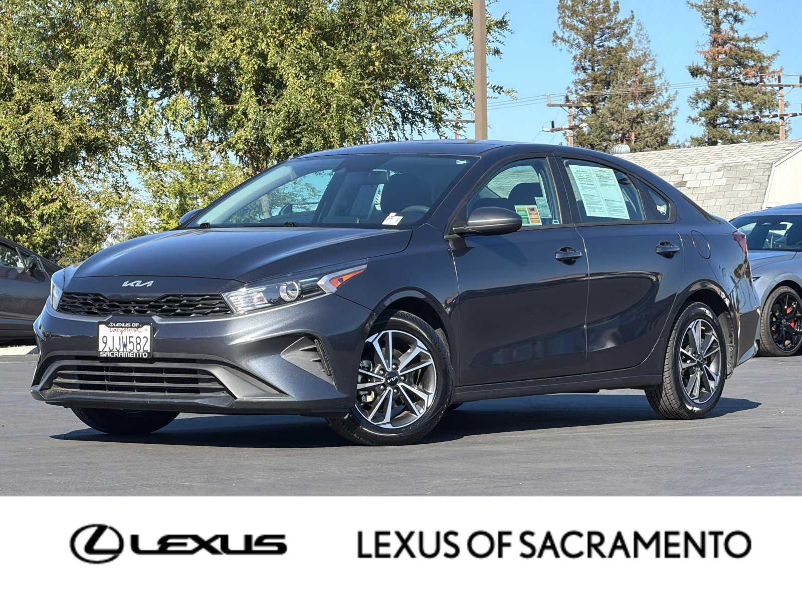 2023 Kia Forte LXS FWD