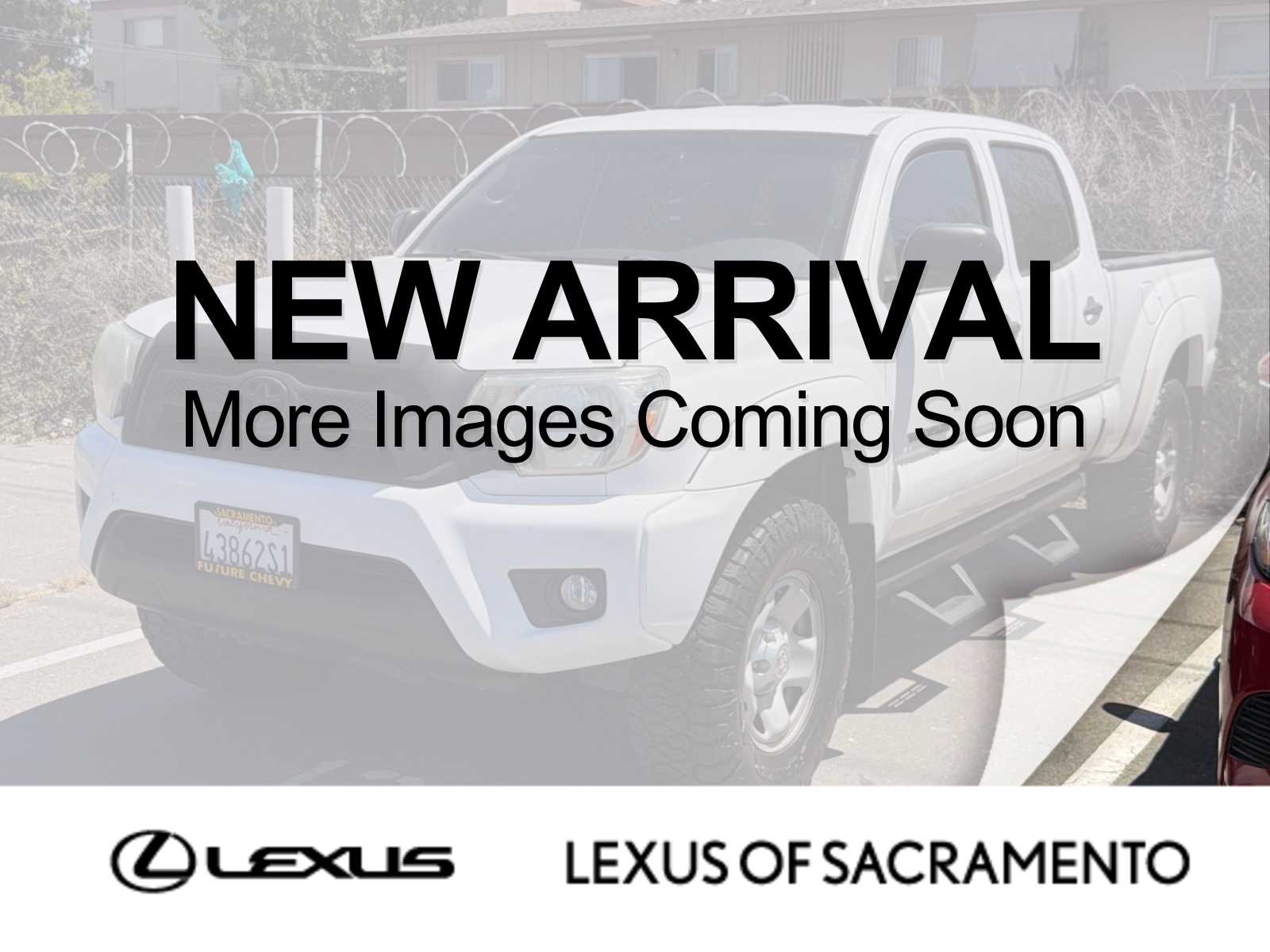 Super White 2015 Toyota Tacoma Pickup Truck 4X2 5-Speed Automatic