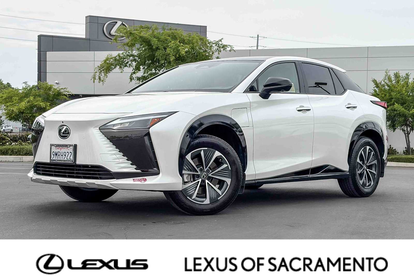 Eminent White Pearl 2024 Lexus RZ 300e Premium FWD with 18 inch Wheels SUV / Crossover Front-Wheel Drive 1-Speed Automatic