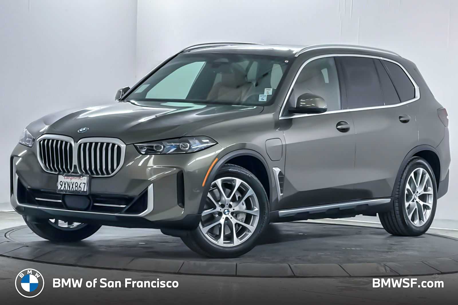 Manhattan Green Metallic 2026 BMW X5 SUV / Crossover All-Wheel Drive 8-Speed Automatic