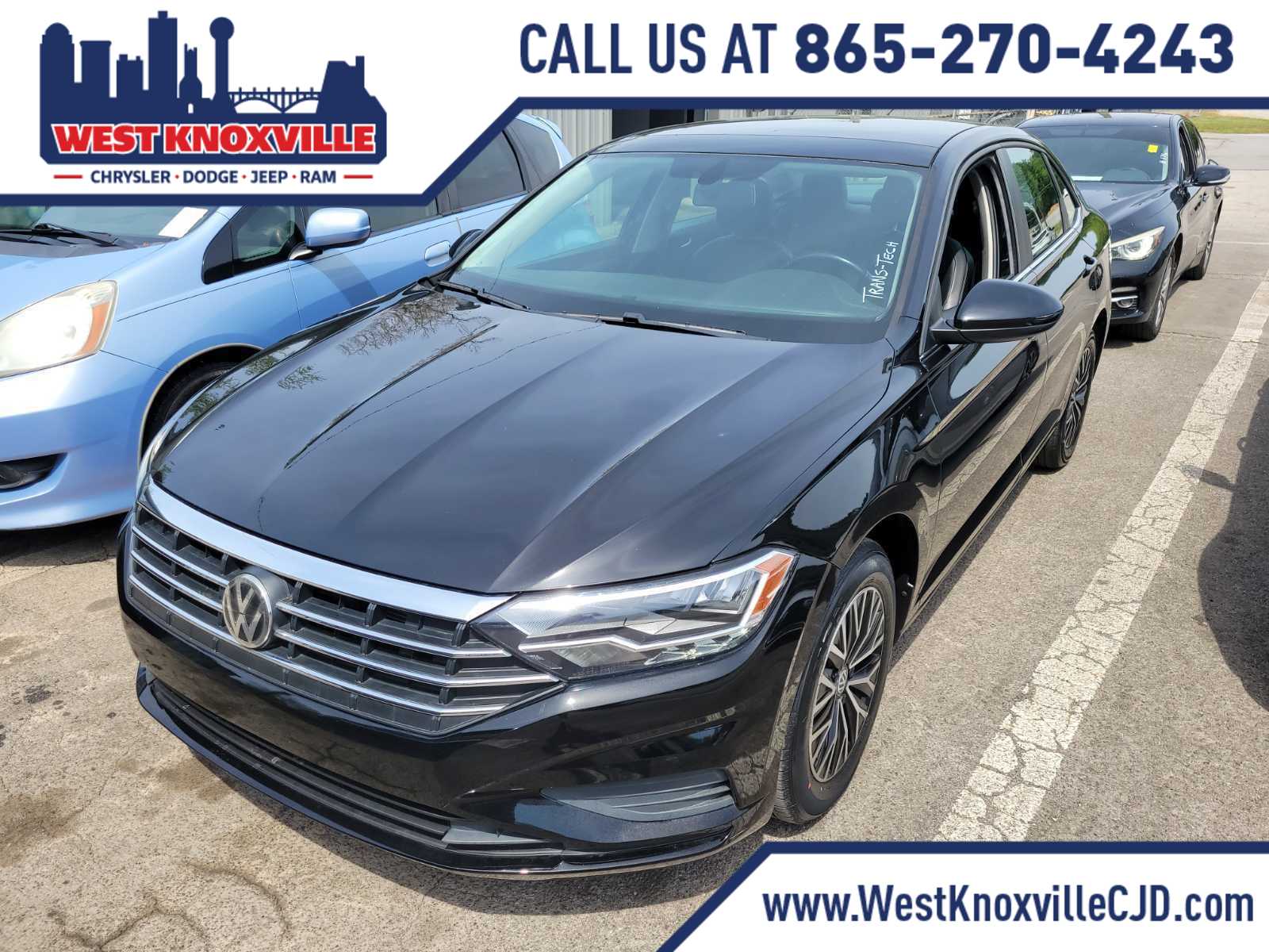 Black Uni 2019 Volkswagen Jetta SE FWD Sedan Front-Wheel Drive 8-Speed Automatic
