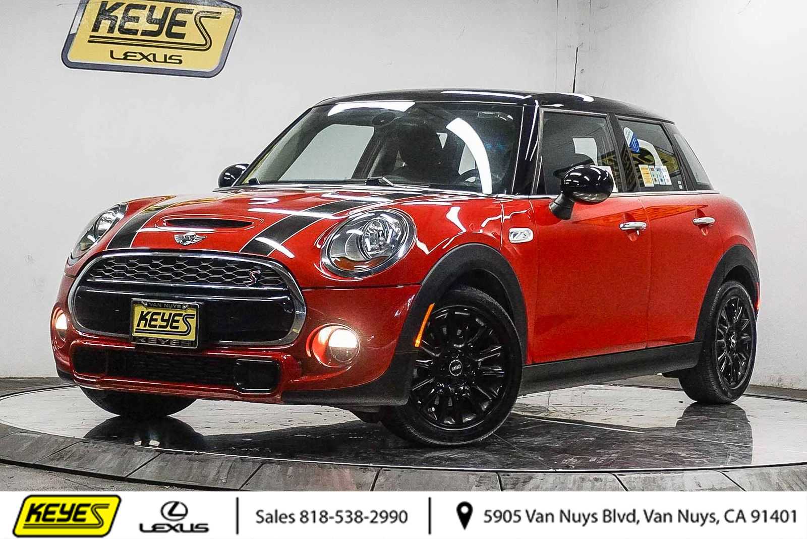 2016 MINI Cooper S 4-Door Hatchback FWD