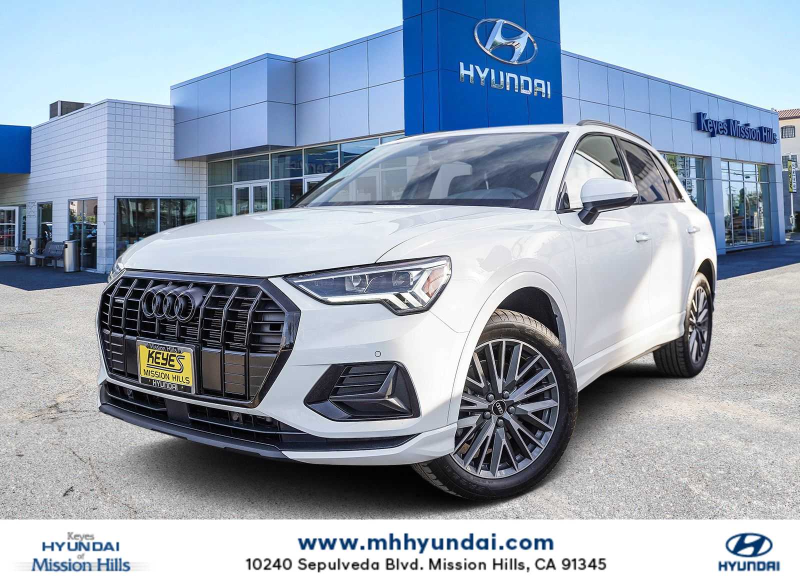 2024 Audi Q3 quattro Premium 40 TFSI