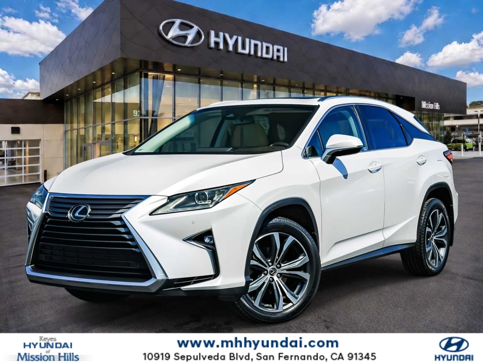 Eminent White Pearl 2018 Lexus RX SUV / Crossover Front-Wheel Drive 8-Speed Automatic