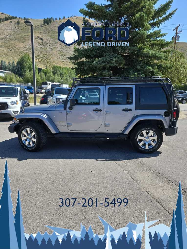 2014 Jeep Wrangler Unlimited Sahara 3