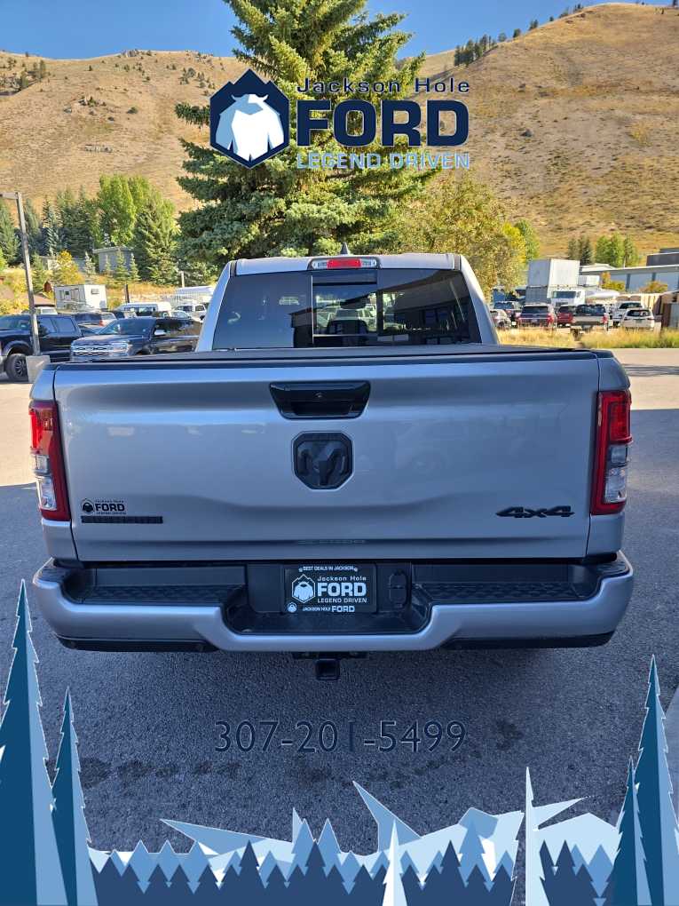 2024 Ram 1500 Big Horn 4x4 Crew Cab 57 Box 6