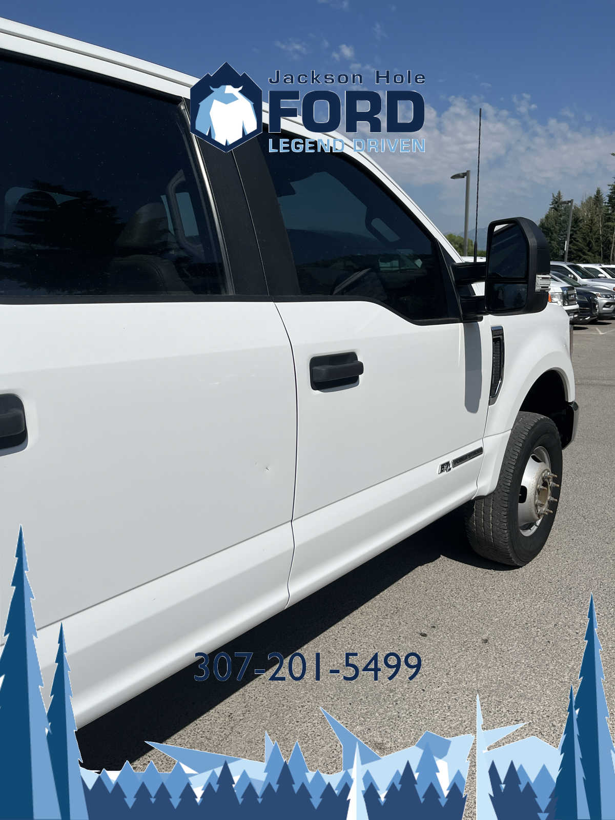 2022 Ford Super Duty F-350 DRW XL 4WD Crew Cab 179 WB 60 CA 16