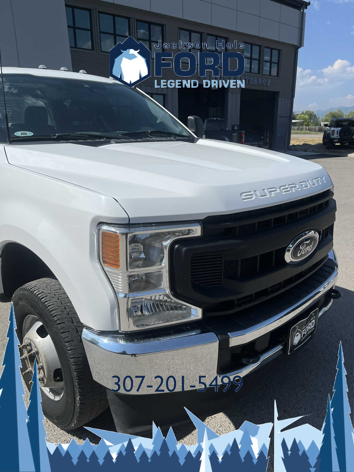 2022 Ford Super Duty F-350 DRW XL 4WD Crew Cab 179 WB 60 CA 6