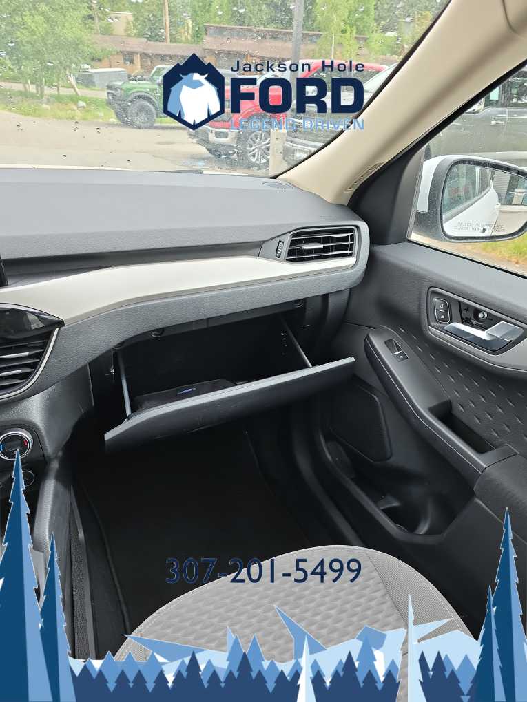 2020 Ford Escape SE 13