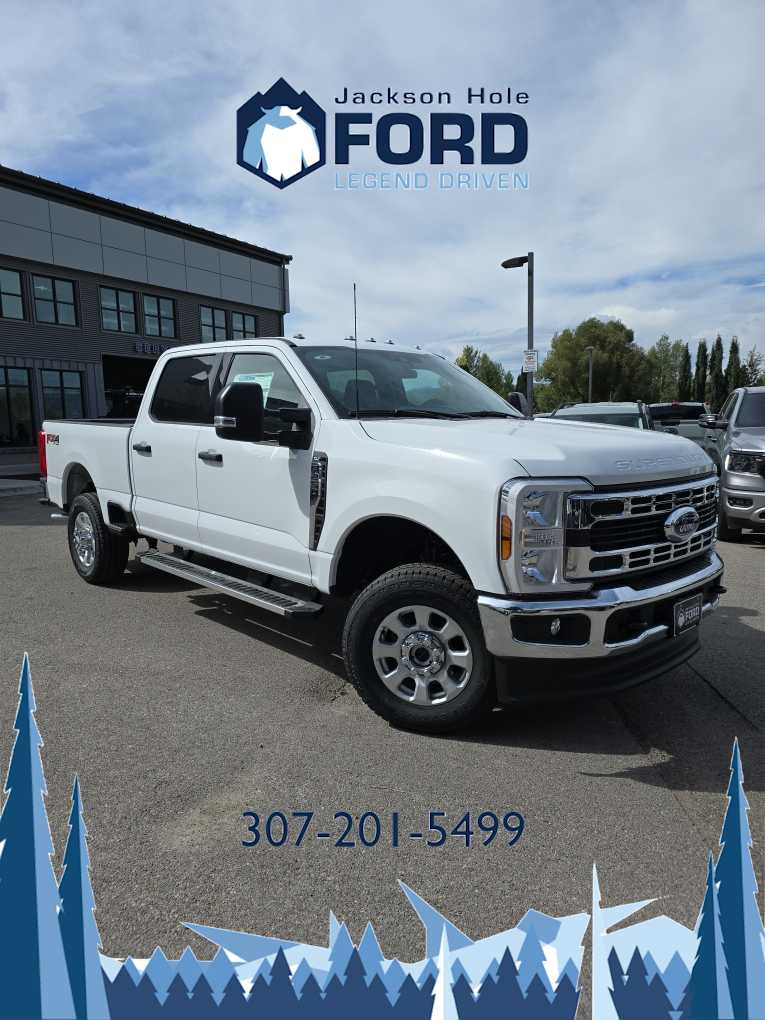 2024 Ford Super Duty F-250 SRW XLT 4WD Crew Cab 6.75 Box 3