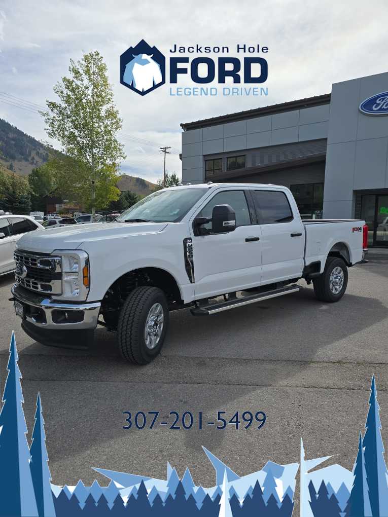 2024 Ford Super Duty F-250 SRW XLT 4WD Crew Cab 6.75 Box 9