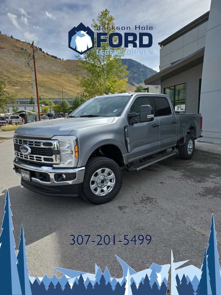 2024 Ford Super Duty F-250 SRW XLT 4WD Crew Cab 6.75 Box 3