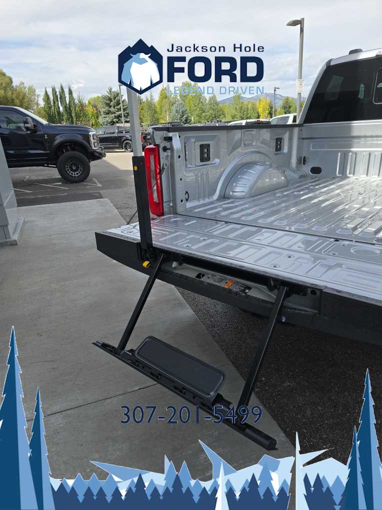 2024 Ford Super Duty F-250 SRW XLT 4WD Crew Cab 6.75 Box 39