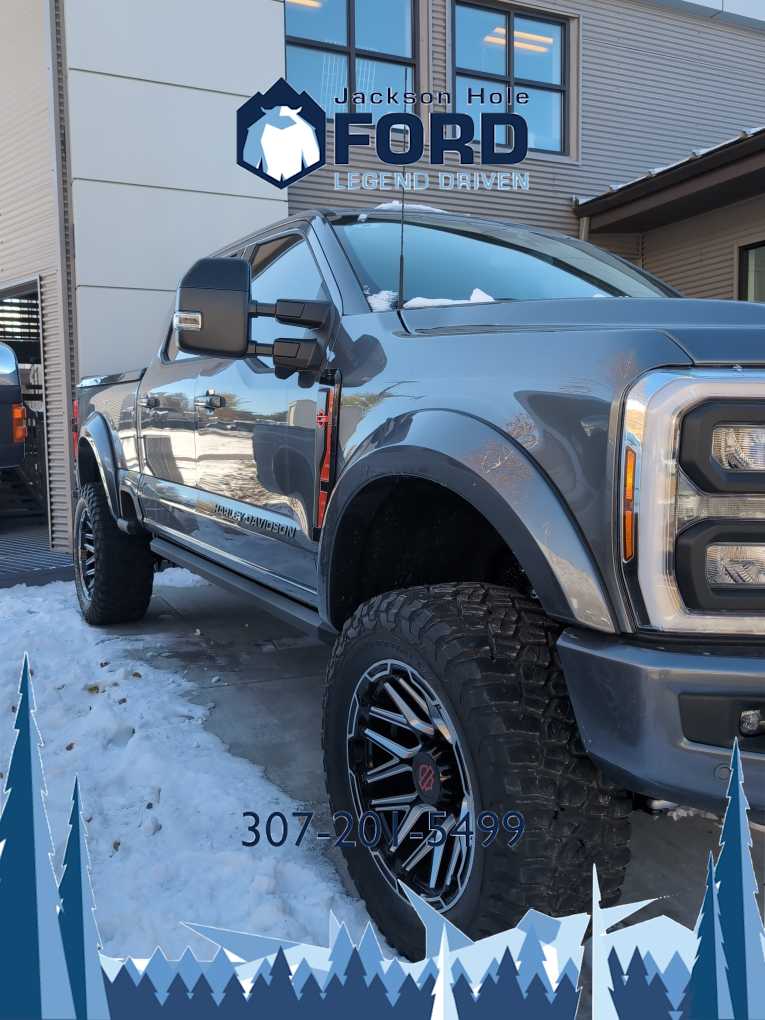 2024 Ford Super Duty F-250 SRW LARIAT 4WD Crew Cab 6.75 Box 3