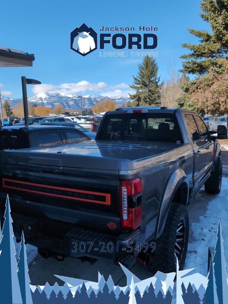 2024 Ford Super Duty F-250 SRW LARIAT 4WD Crew Cab 6.75 Box 7