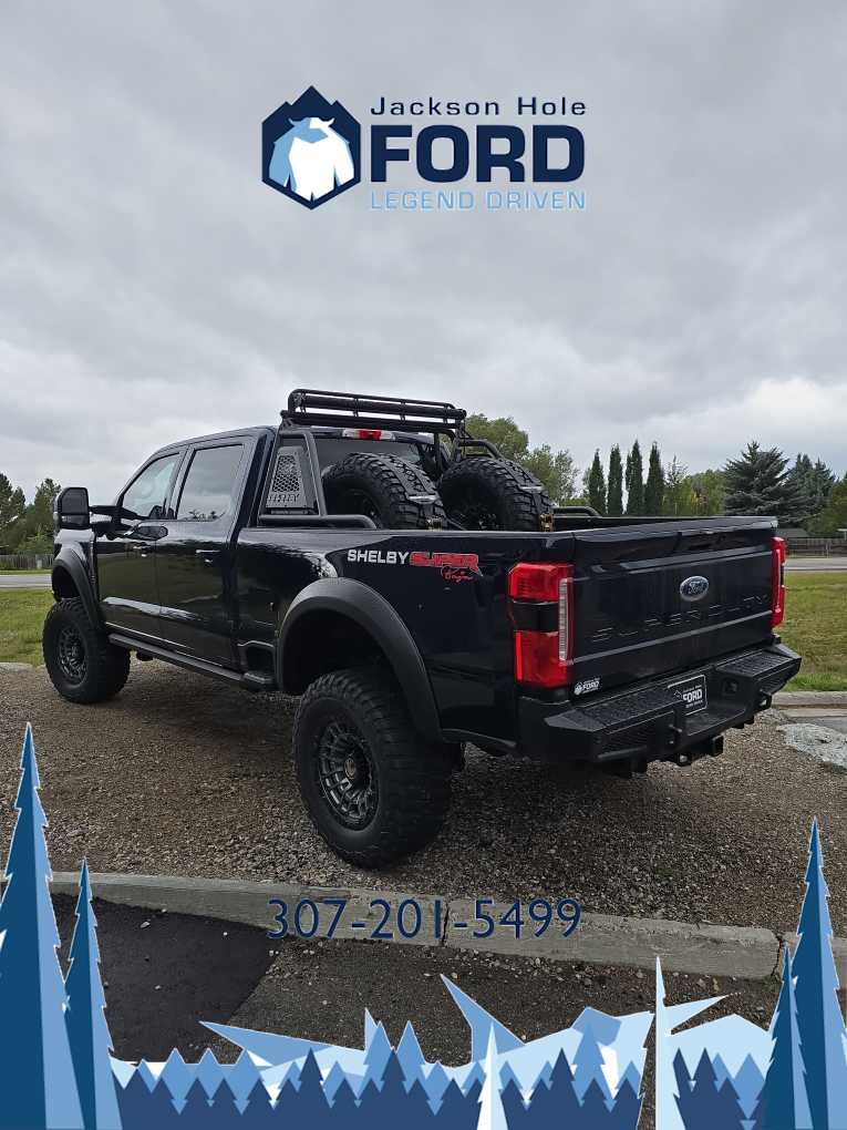 2024 Ford Super Duty F-250 SRW LARIAT 4WD Crew Cab 6.75 Box 8