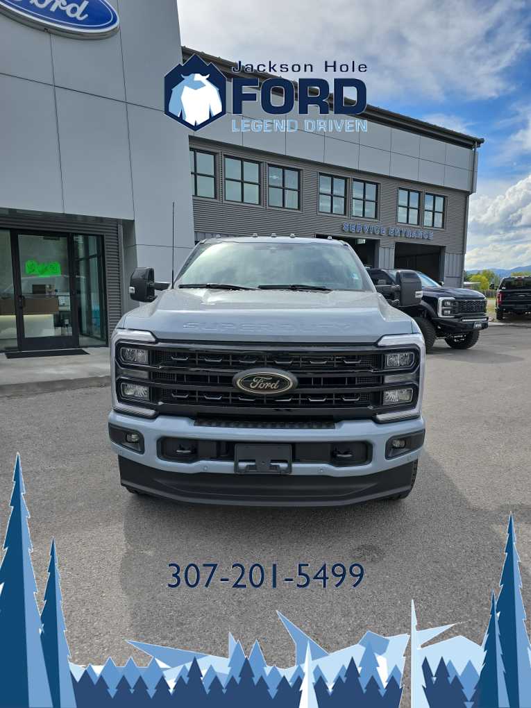 2024 Ford Super Duty F-250 SRW LARIAT 4WD Crew Cab 6.75 Box 2