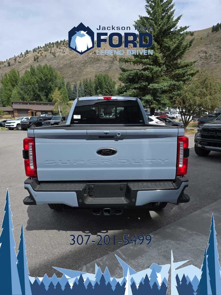 2024 Ford Super Duty F-250 SRW LARIAT 4WD Crew Cab 6.75 Box 6