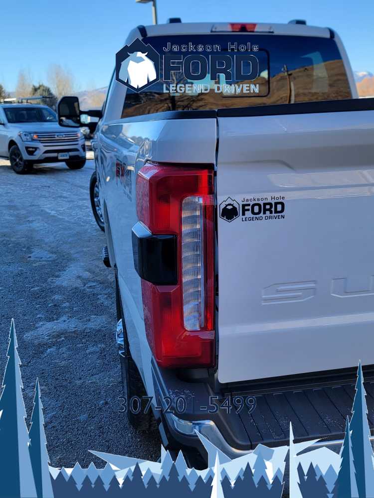 2024 Ford Super Duty F-350 SRW LARIAT 4WD Crew Cab 6.75 Box 21