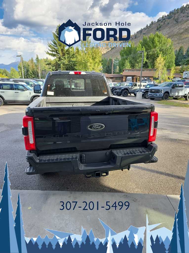 2024 Ford Super Duty F-350 SRW LARIAT 4WD Crew Cab 6.75 Box 6