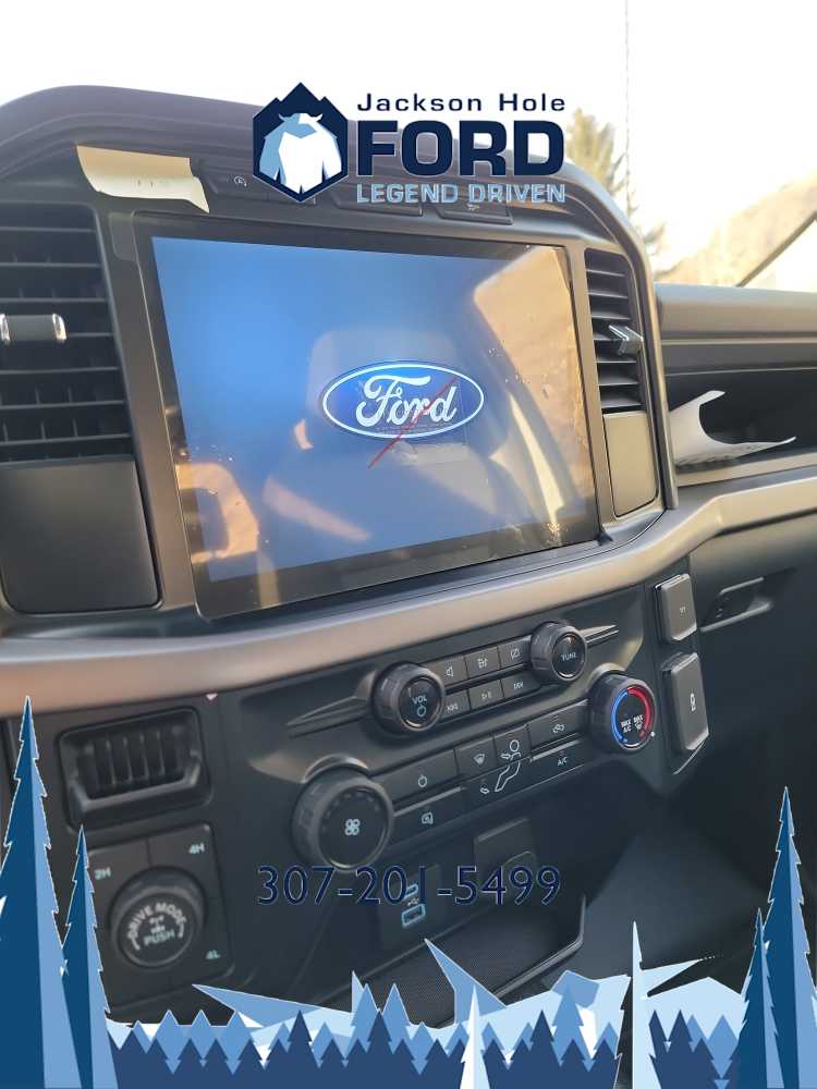 2024 Ford F-150 XL 4WD SuperCrew 5.5 Box 13