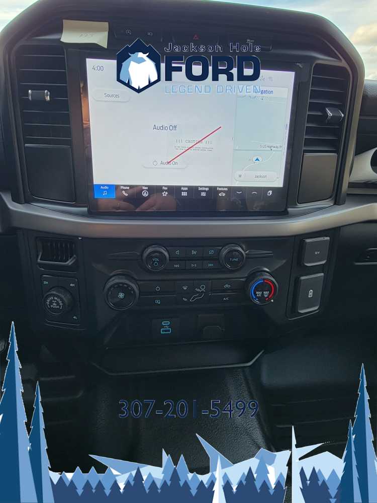 2024 Ford F-150 XL 4WD SuperCrew 5.5 Box 22