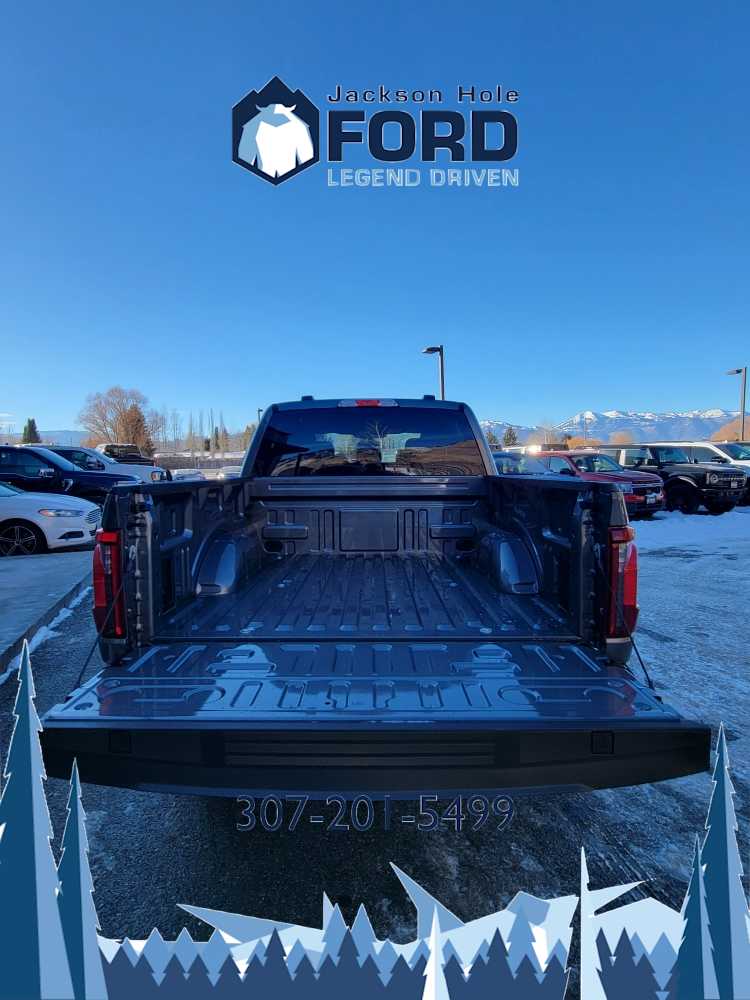 2024 Ford F-150 STX 4WD SuperCrew 5.5 Box 7