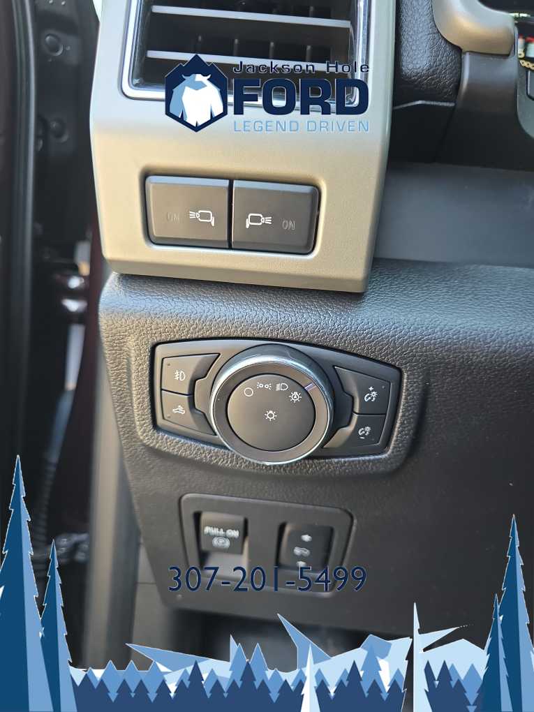 2018 Ford F-150 LARIAT 4WD SuperCrew 6.5 Box 16