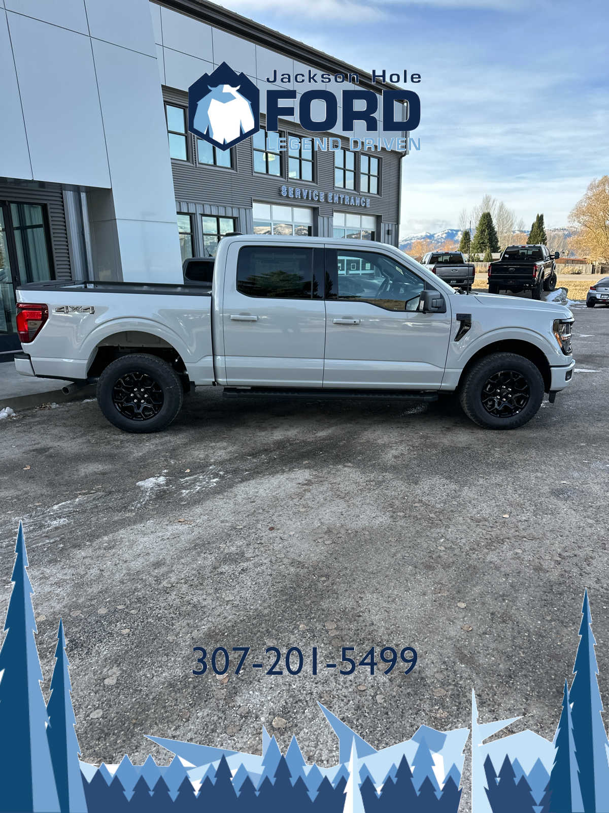 2024 Ford F-150 XLT 4WD SuperCrew 5.5 Box 3