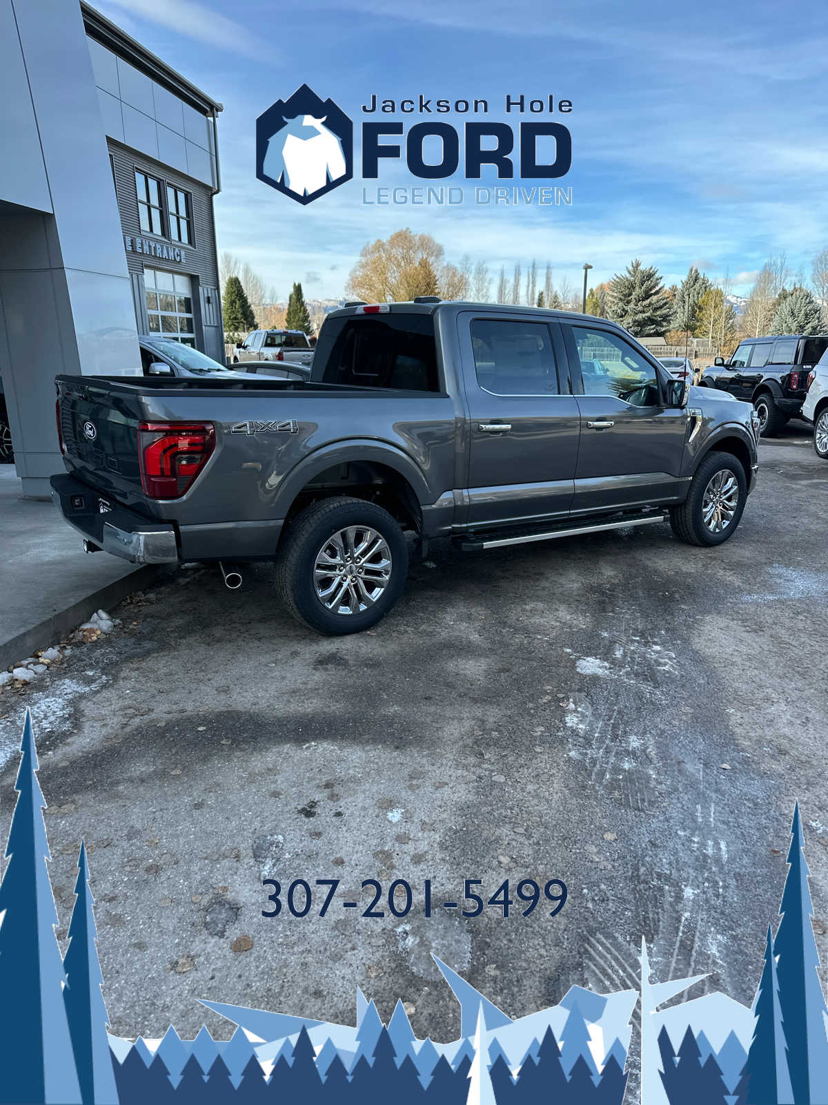 2024 Ford F-150 LARIAT 4WD SuperCrew 5.5 Box 4