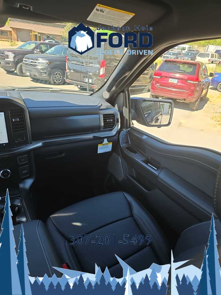 2024 Ford F-150 LARIAT 4WD SuperCrew 5.5 Box 12