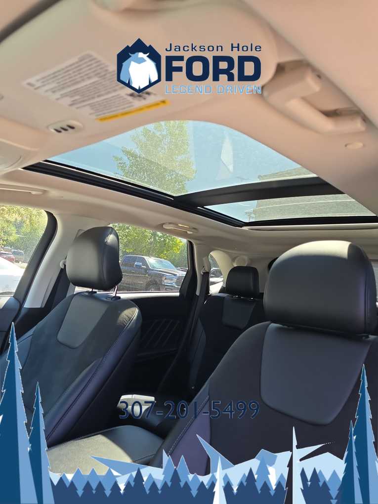 2017 Ford Edge Sport 30