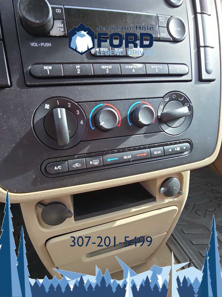 2005 Ford Freestar SES 13