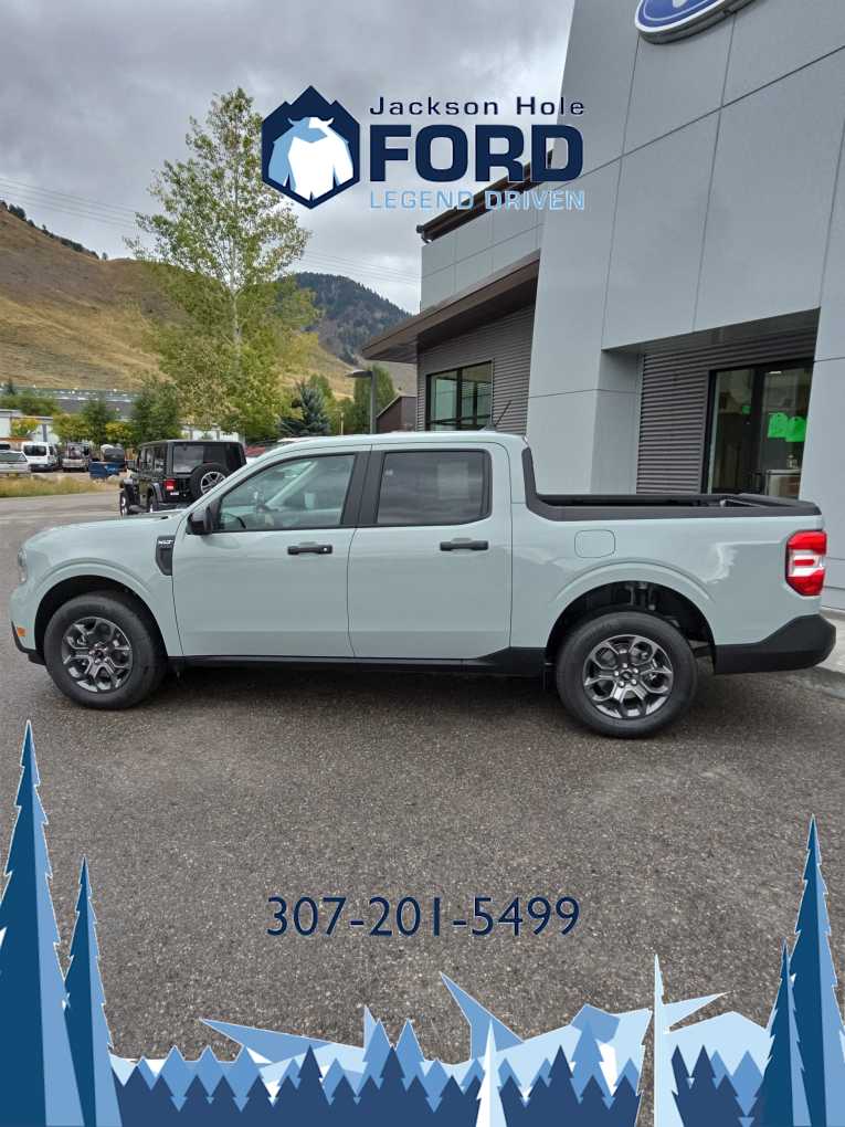 2024 Ford Maverick XLT AWD SuperCrew 8