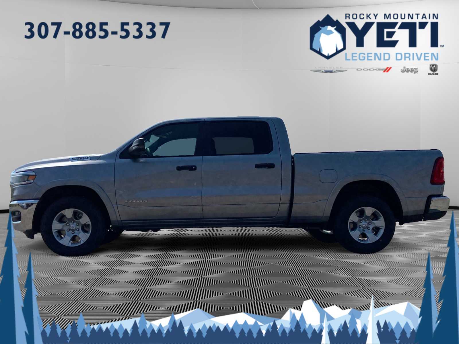 2025 Ram 1500 Big Horn 4x4 Crew Cab 64 Box 2