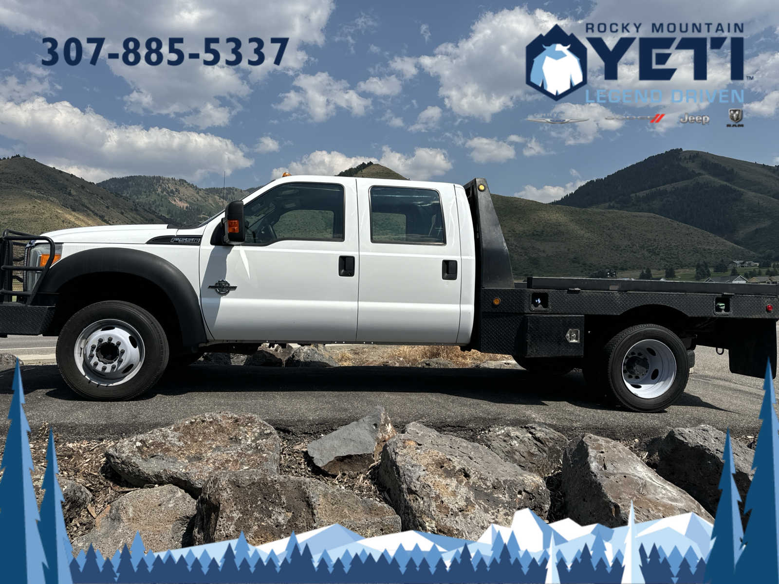 2014 Ford Super Duty F-550 DRW XL 4WD Crew Cab 176 WB 60 CA 5