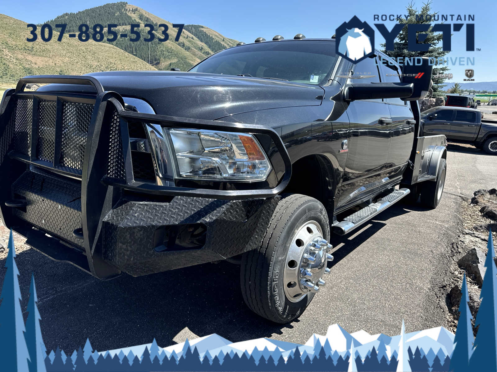 2016 Ram 3500 Tradesman 4WD Crew Cab 172 WB 60 CA 4