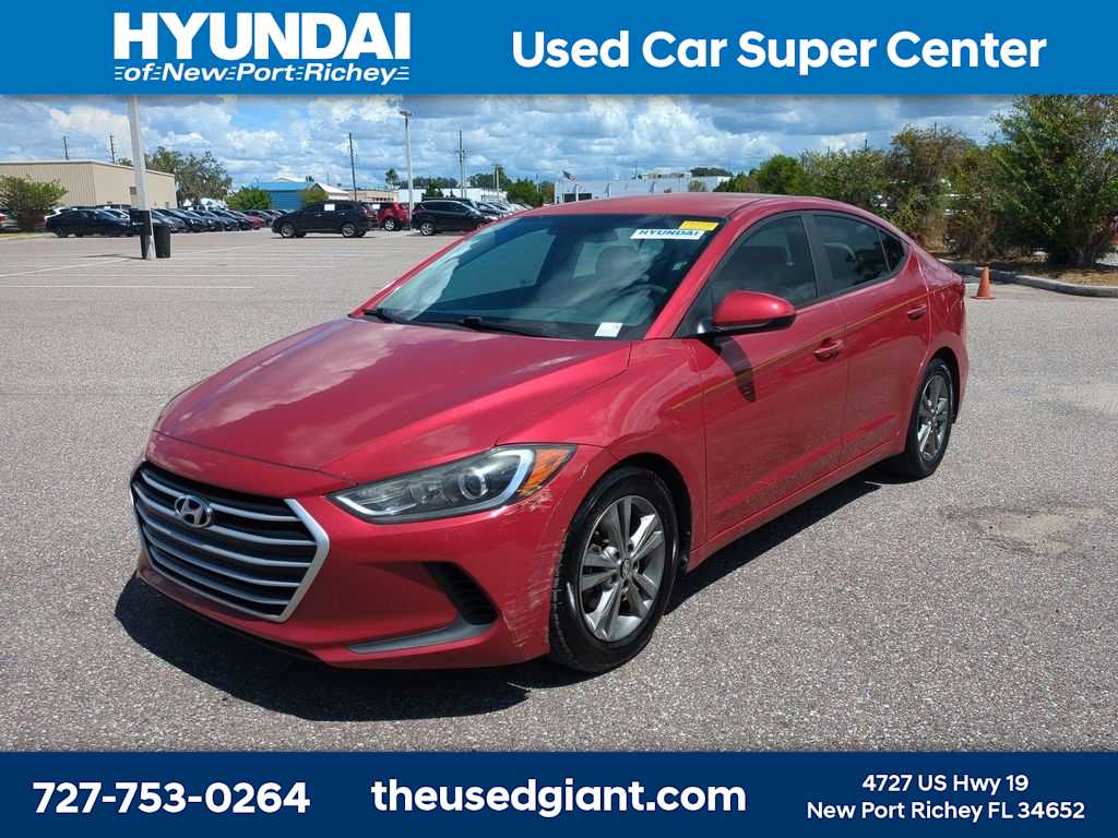  2017 Hyundai Elantra SE FWD   
