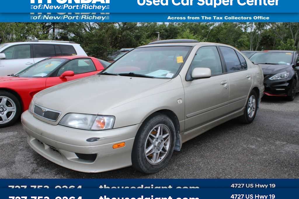 Brown (Beige) 2002 INFINITI G20 Luxury FWD Sedan Automatic