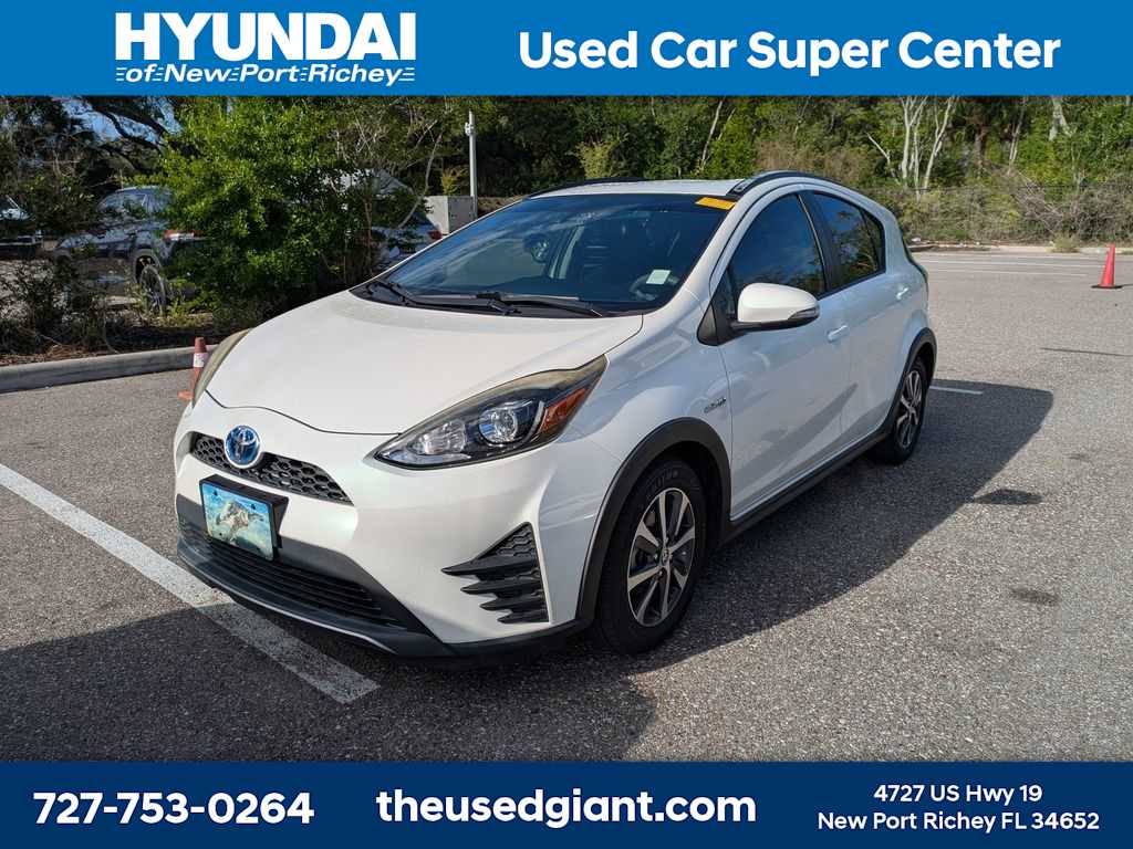 Moonglow 2018 Toyota Prius c Four Hatchback Front-Wheel Drive Continuously Variable Transmission