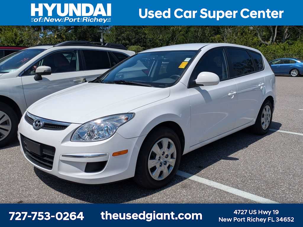 Monaco White 2012 Hyundai Elantra Touring Hatchback Front-Wheel Drive Automatic
