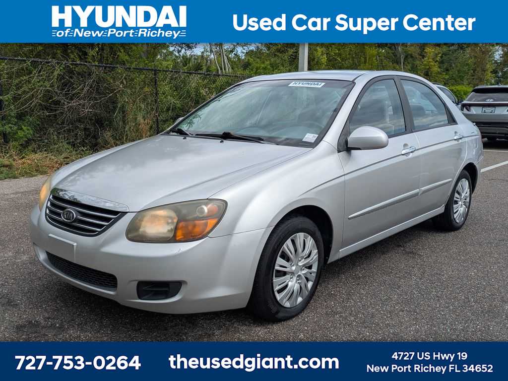 Silver 2009 Kia Spectra Sedan Front-Wheel Drive Automatic