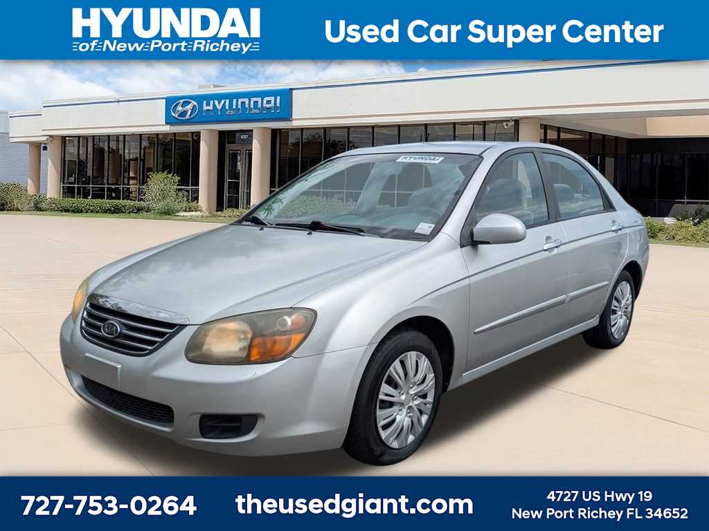 Silver 2009 Kia Spectra Sedan Front-Wheel Drive Automatic