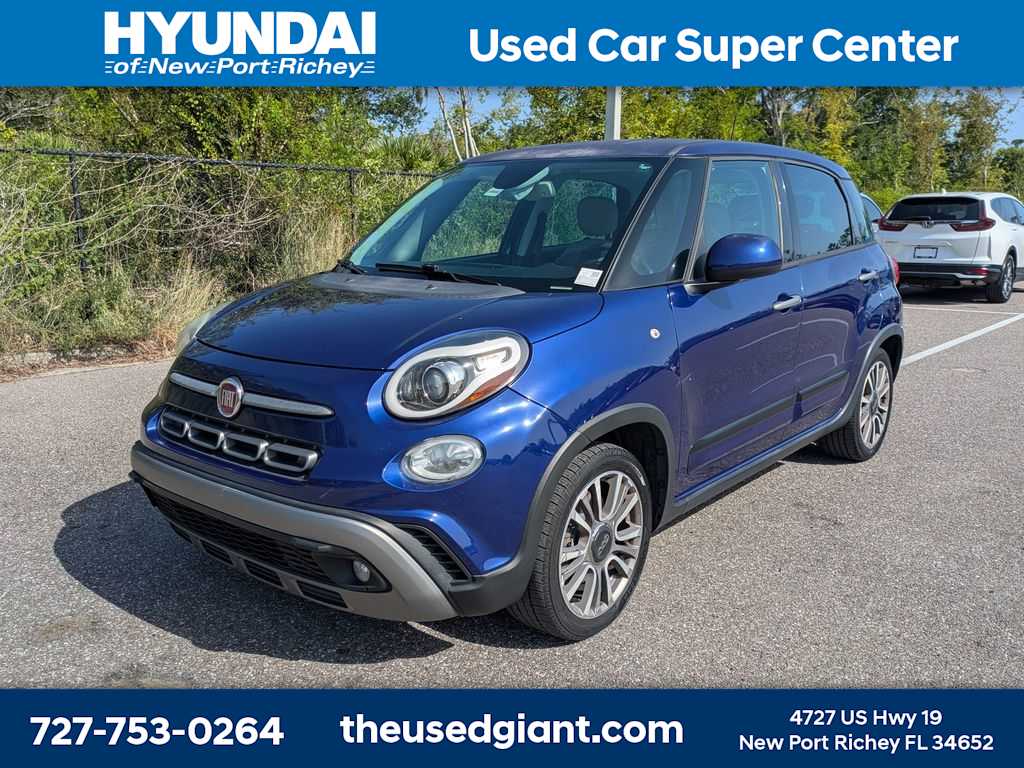 Blue Tornado 2019 FIAT 500L Hatchback Front-Wheel Drive 6-Speed Automatic
