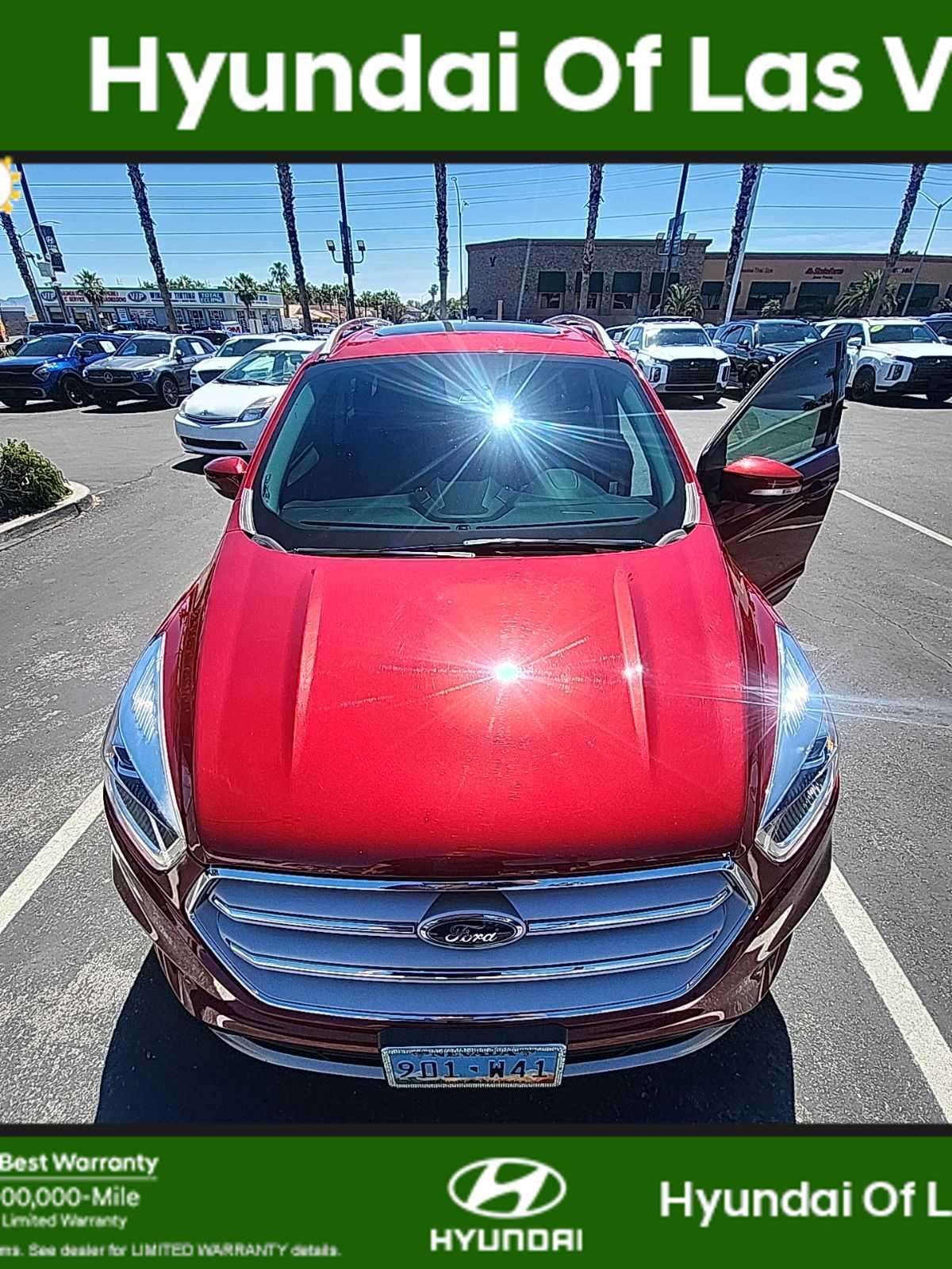 Ruby Red Metallic Tinted Clearcoat 2019 Ford Escape Titanium FWD SUV / Crossover Front-Wheel Drive 6-Speed Automatic