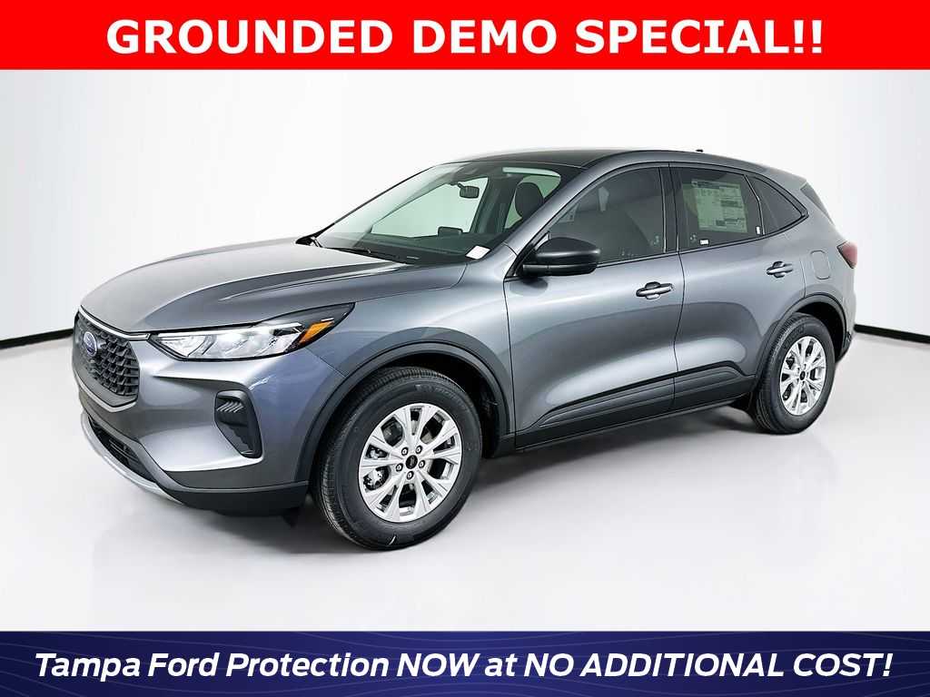 Carbonized Gray Metallic 2026 Ford Escape Active FWD SUV / Crossover Front-Wheel Drive 8-Speed Automatic
