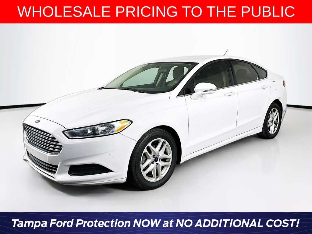 2016 Ford Fusion SE