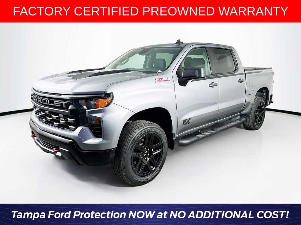 Sterling Gray Metallic 2024 Chevrolet Silverado 1500 Pickup Truck Four-Wheel Drive 8-Speed Automatic